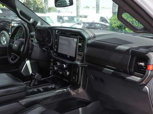 Used 2025 Ford F150 Raptor AWD/4WD image 54