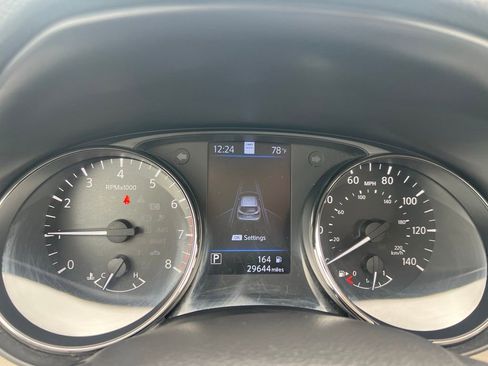 Used 2022 Nissan Rogue Sport SL image 29