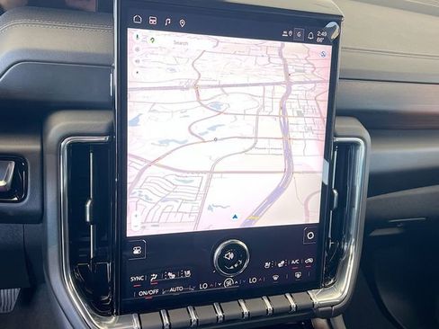 New 2026 GMC Yukon Denali w/ Denali Reserve Package image 8