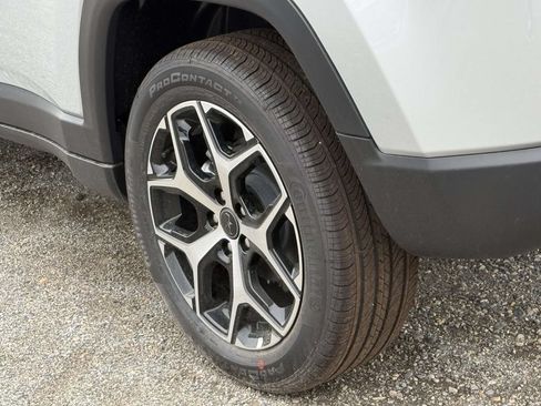 New 2026 Jeep Compass Limited AWD/4WD image 12