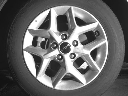 Used 2025 Kia Soul LX w/ LX Technology Package image 12