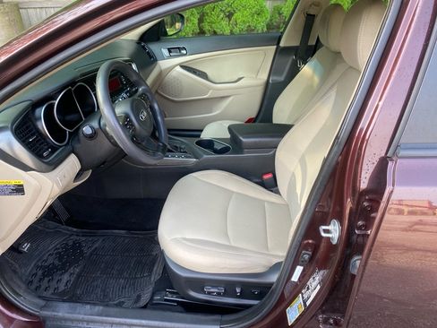Used 2015 Kia Optima LX w/ LX Convenience Package FWD image 9