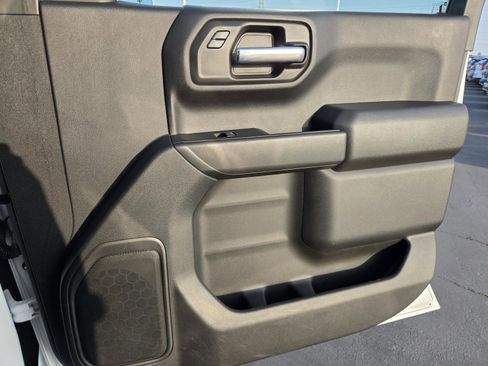 Used 2024 Chevrolet Silverado 1500 Custom image 29