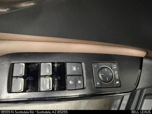 Used 2022 Lexus ES 350 w/ Premium Package FWD image 18