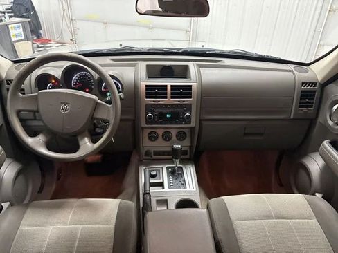 Used 2009 Dodge Nitro SE AWD/4WD image 11