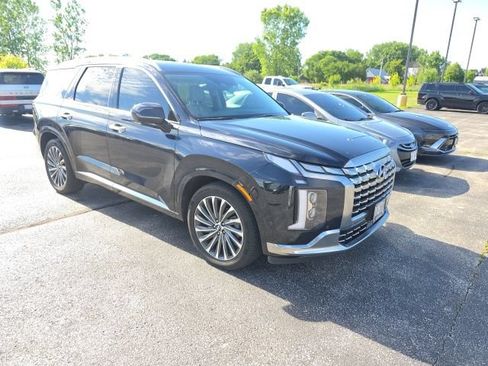 Used 2024 Hyundai Palisade Calligraphy FWD image 1