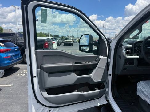 New 2026 Ford F250 XL AWD/4WD image 15