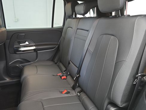 New 2026 Mercedes-Benz GLB 250 image 15