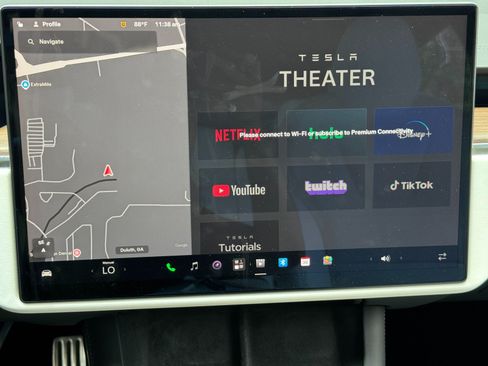Used 2022 Tesla Model S AWD/4WD image 26