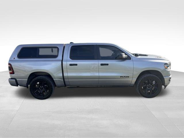 Used 2023 RAM 1500 Laramie AWD/4WD image 2