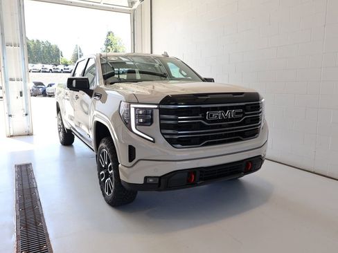 New 2026 GMC Sierra 1500 AT4 w/ Technology Package AWD/4WD image 2