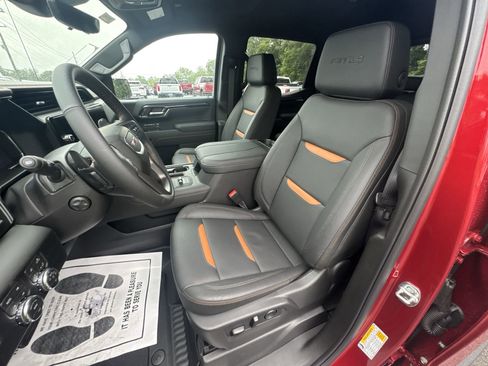 New 2026 GMC Sierra 1500 AT4 w/ AT4 Premium Package AWD/4WD image 13