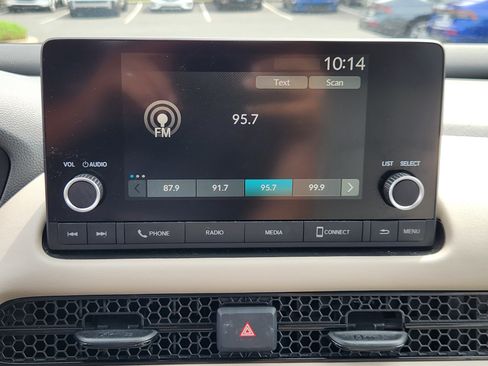 Used 2024 Honda HR-V LX image 11