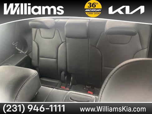 Used 2020 Kia Telluride S w/ S 8 Passenger Seating Package image 18