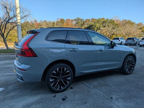 New 2026 Volvo XC60 B5 Ultra w/ Protection Package Premier AWD/4WD image 15