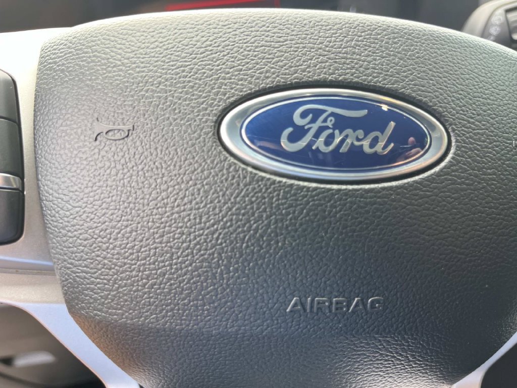 Used 2024 Ford Explorer XLT w/ Equipment Group 202A AWD/4WD image 42