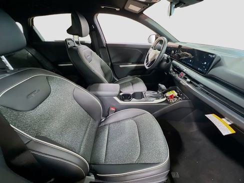 New 2025 Kia K4 GT-Line image 26