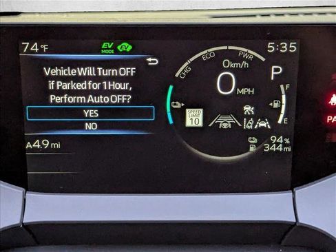 New 2026 Toyota Prius Plug-In Hybrid FWD image 11