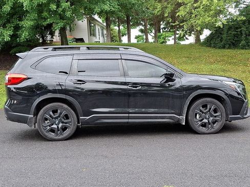 Used 2024 Subaru Ascent Onyx Edition AWD/4WD image 9