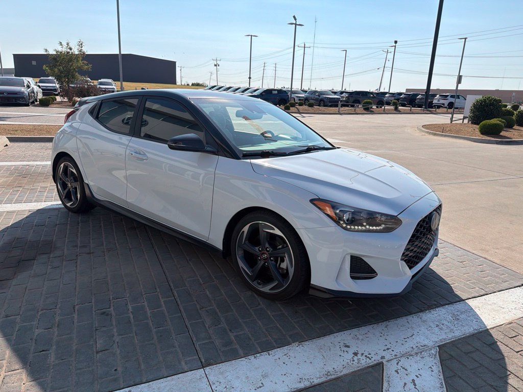 Used 2019 Hyundai Veloster Turbo Ultimate FWD image 3