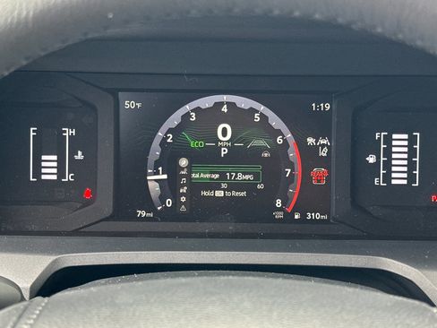 Certified 2025 Toyota 4Runner SR5 image 25