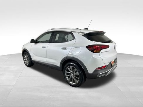 Used 2023 Buick Encore GX Essence w/ Experience Buick Package image 4