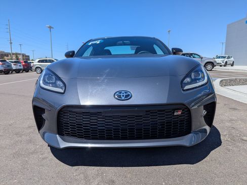 Used 2024 Toyota GR86 Premium RWD image 5