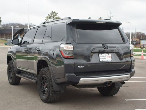 Used 2024 Toyota 4Runner TRD Off-Road Premium w/ Moonroof Package image 18