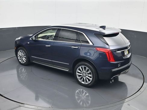 Used 2018 Cadillac XT5 Platinum w/ Driver Assist Package AWD/4WD image 19