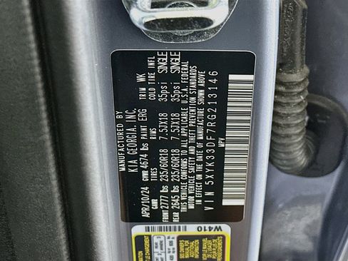 Used 2024 Kia Sportage EX FWD image 12