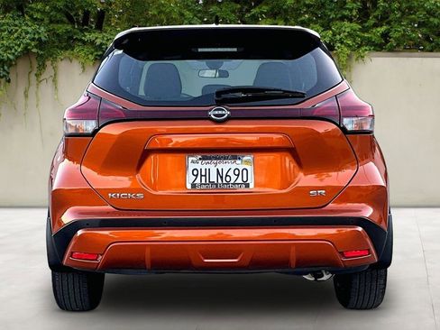 Used 2023 Nissan Kicks SR image 6