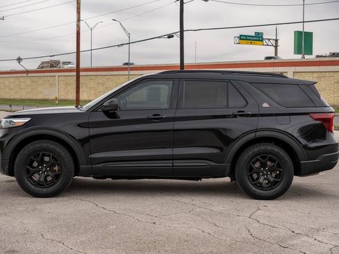 Used 2023 Ford Explorer Timberline image 4