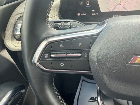 Used 2026 Chevrolet Traverse LT AWD/4WD image 23
