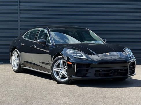 Used 2025 Porsche Panamera 4 AWD/4WD image 9