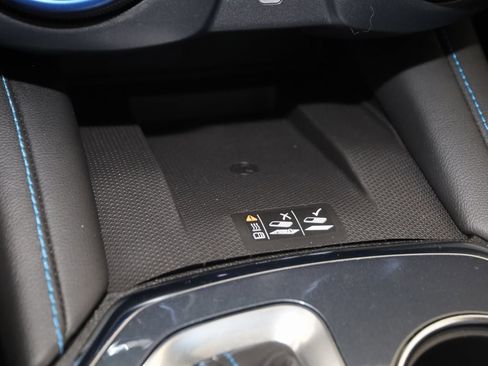 Used 2023 Chevrolet Blazer RS image 31