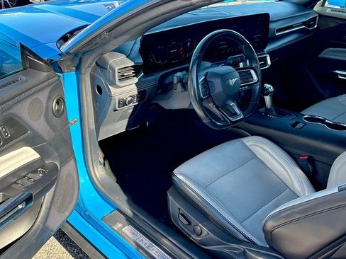 Used 2024 Ford Mustang Premium image 10
