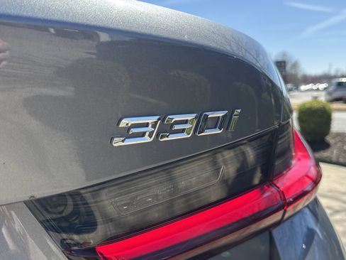 New 2026 BMW 330i Sedan w/ Premium Package image 7