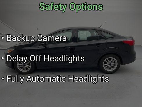 Used 2017 Ford Focus SE image 8