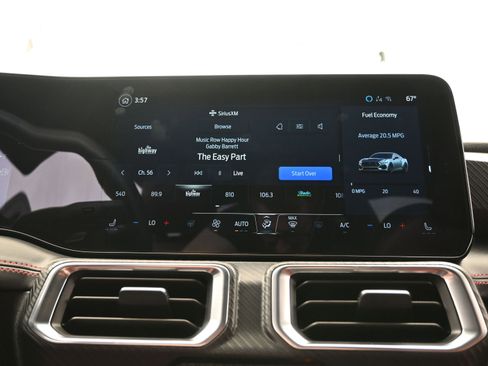 Used 2024 Ford Mustang GT Premium image 32