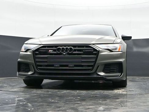 Used 2022 Audi S6 Premium Plus w/ S Sport Package AWD/4WD image 39