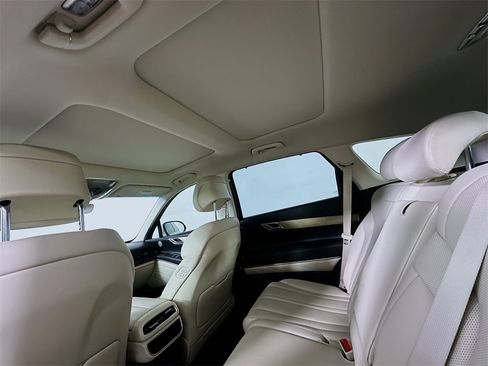 Used 2023 Genesis GV80 3.5T image 13