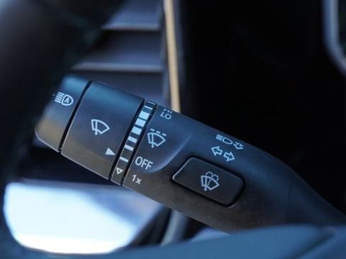 Used 2023 Chevrolet Silverado 1500 LT image 28