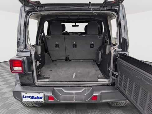 Used 2022 Jeep Wrangler Unlimited Sport AWD/4WD image 12