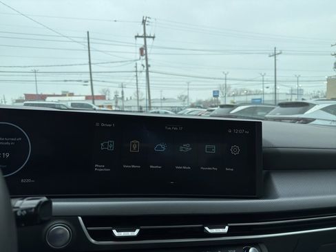 Certified 2024 Hyundai Sonata SEL w/ Convenience Package image 21