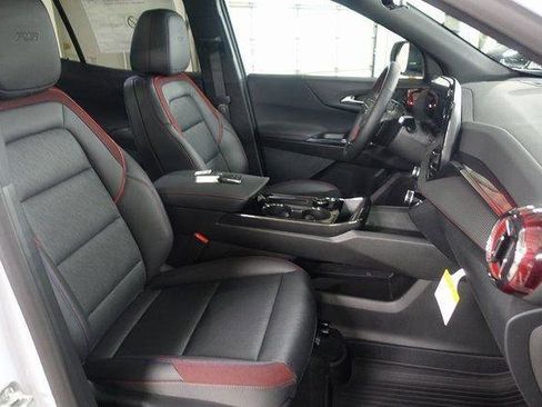 New 2026 Chevrolet Equinox RS w/ Safety and Technology Package AWD/4WD image 26