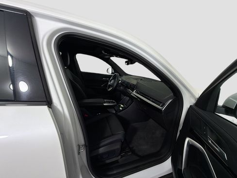 Used 2026 BMW X2 xDrive28i AWD/4WD image 31
