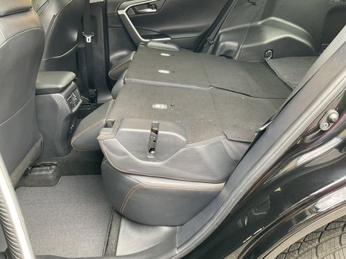 Used 2024 Toyota RAV4 Adventure image 37