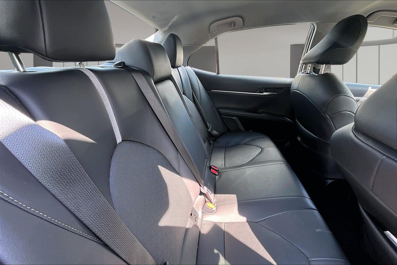 Used 2024 Toyota Camry XSE FWD image 27