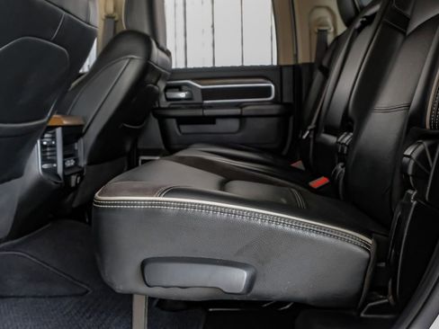 Used 2022 RAM 3500 Laramie AWD/4WD image 37