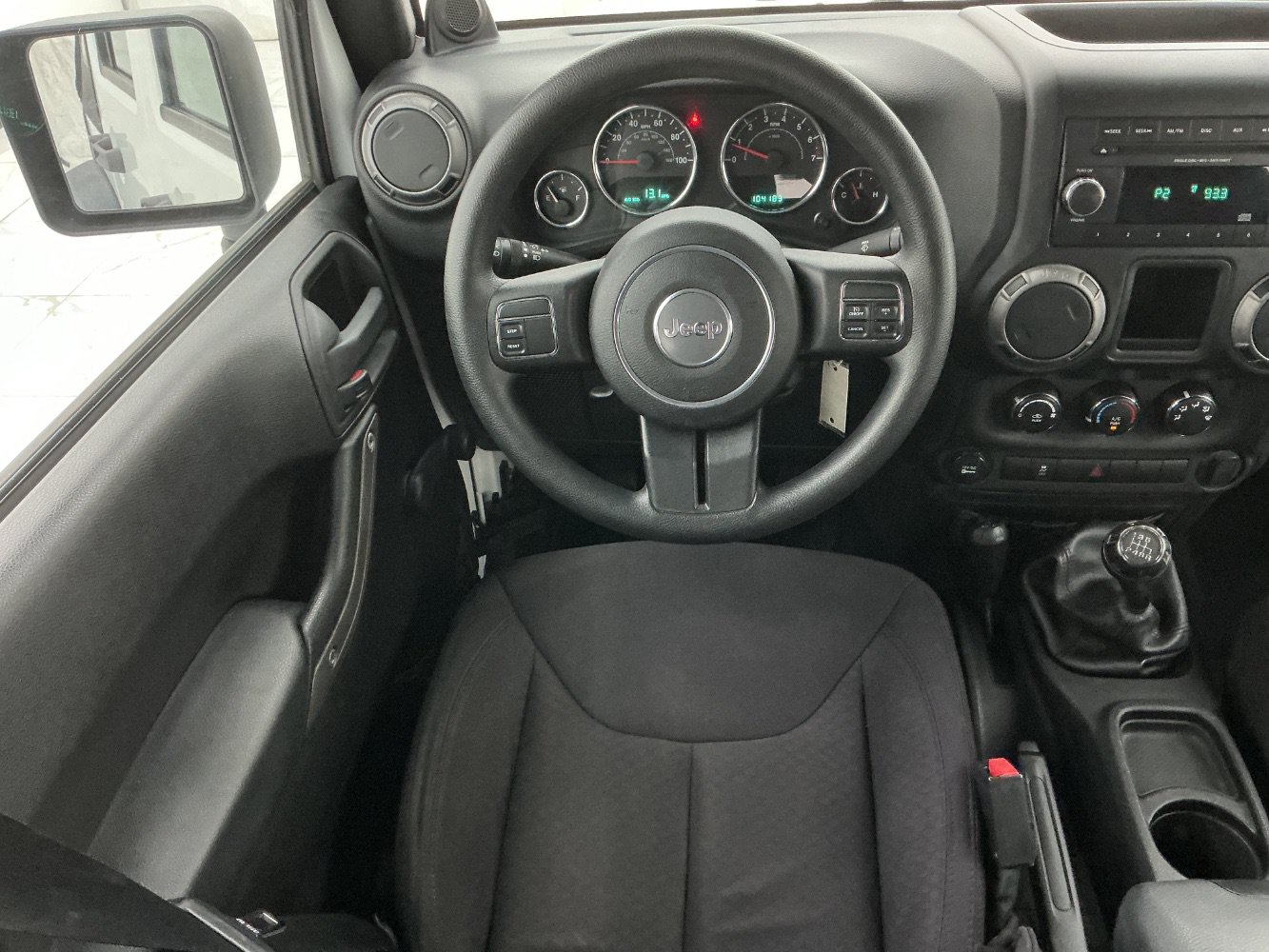Used 2013 Jeep Wrangler Unlimited Sport AWD/4WD image 30